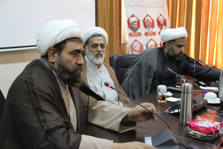 تصاویر / تجلیل از برگزیدگان مسابقات علمی استانی طلاب حوزه علمیه قزوین