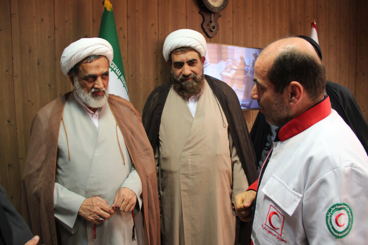 تصاویر / انعقاد تفاهم نامه بین حوزه علمیه قزوین و سازمان جمعیت هلال احمر استان قزوین