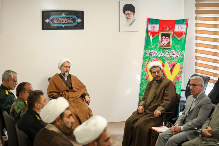 تصاویر / جلسه ستاد گرامیداشت دهه فجر انقلاب اسلامی با حضور امام جمعه قزوین