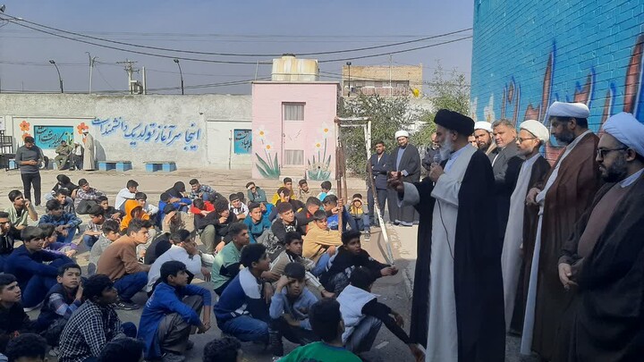 حضور نماینده ولی فقیه خوزستان در جمع دانش آموزان شهرستان کارون