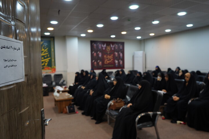کارگاه‌های بصیرتی ویژه طلاب خواهر مدارس علمیه خواهران اهواز و کارون