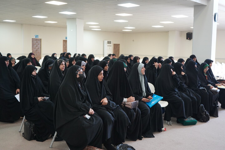 کارگاه‌های بصیرتی ویژه طلاب خواهر مدارس علمیه خواهران اهواز و کارون