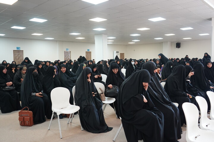 کارگاه‌های بصیرتی ویژه طلاب خواهر مدارس علمیه خواهران اهواز و کارون