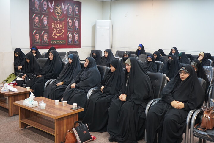 کارگاه‌های بصیرتی ویژه طلاب خواهر مدارس علمیه خواهران اهواز و کارون