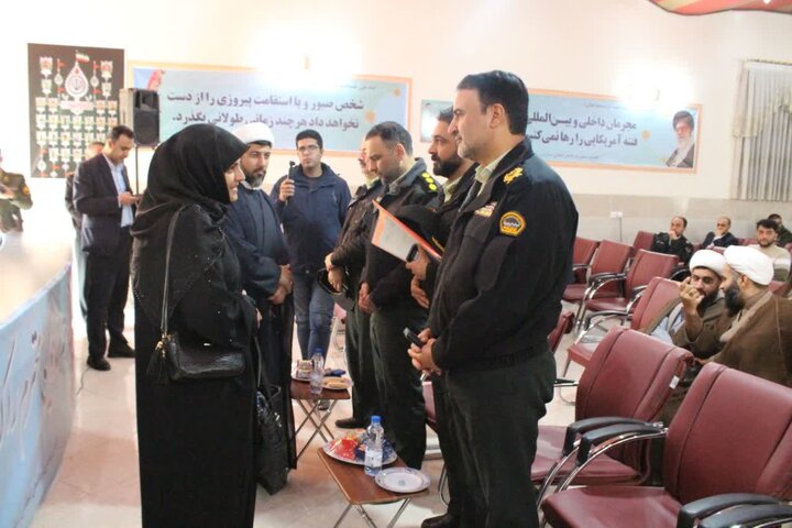 تصاویر/ اولین همایش تخصصی نهج البلاغه نیروی انتظامی استان یزد