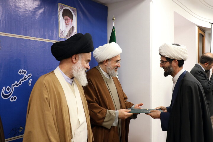 تصویر/ هفتمین همایش کتاب سال حکومت اسلامی