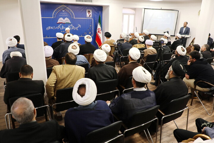 تصویر/ هفتمین همایش کتاب سال حکومت اسلامی