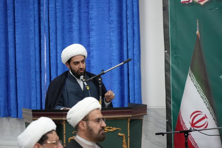 تصاویر/نشست تعظیم شعائر الهی دز مناسبت‌های ملی و مذهبی در لرستان