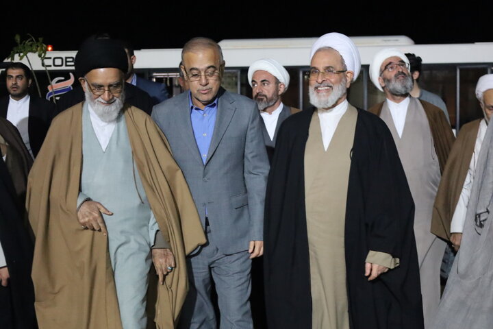 تصاویر/ ورود آیت‌الله اعرافی به بندرعباس