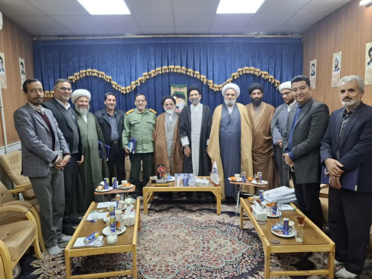 ضرورت تربیت ائمه جماعت موفق و ارتقای سطح مساجد در راستای انتظارات رهبری معظم