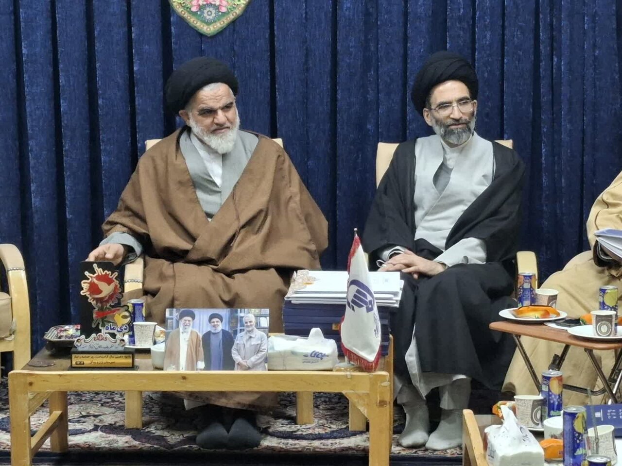 سومین جلسه قرارگاه پشتیبانی امور مساجد منطقه کاشان برگزار شد+ تصاویر