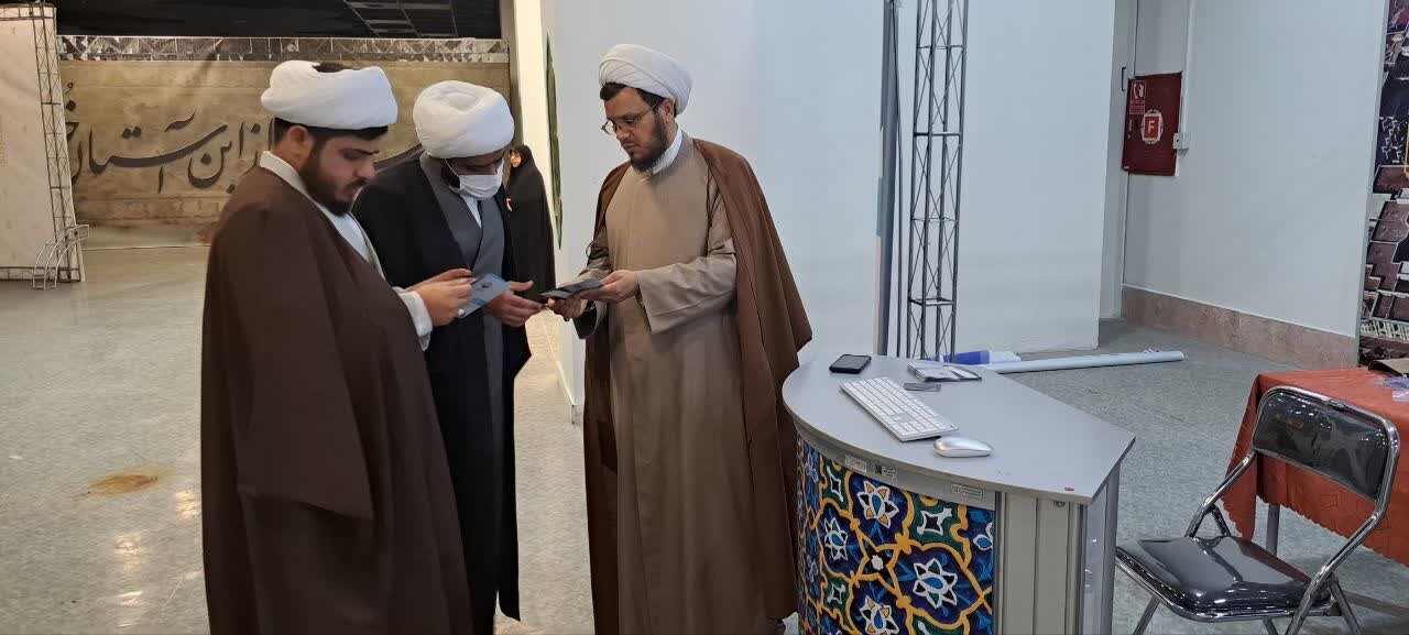 نمایشگاه هوش مصنوعی جشنواره بین المللی سلمان برگزار شد+ تصاویر