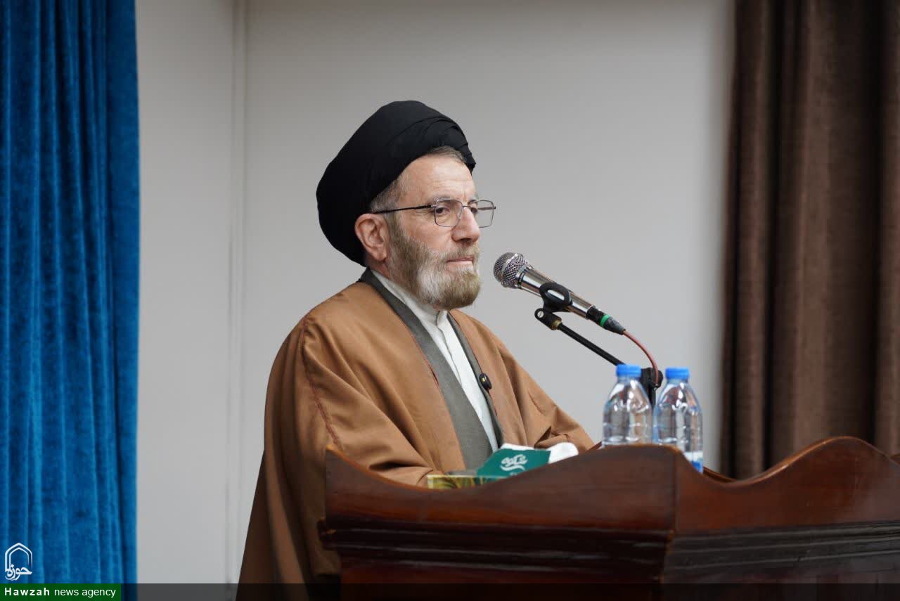 تأکید نماینده ولی‌فقیه در لرستان بر لزوم حمایت ویژه از فعالیت‌های دینی و فرهنگی