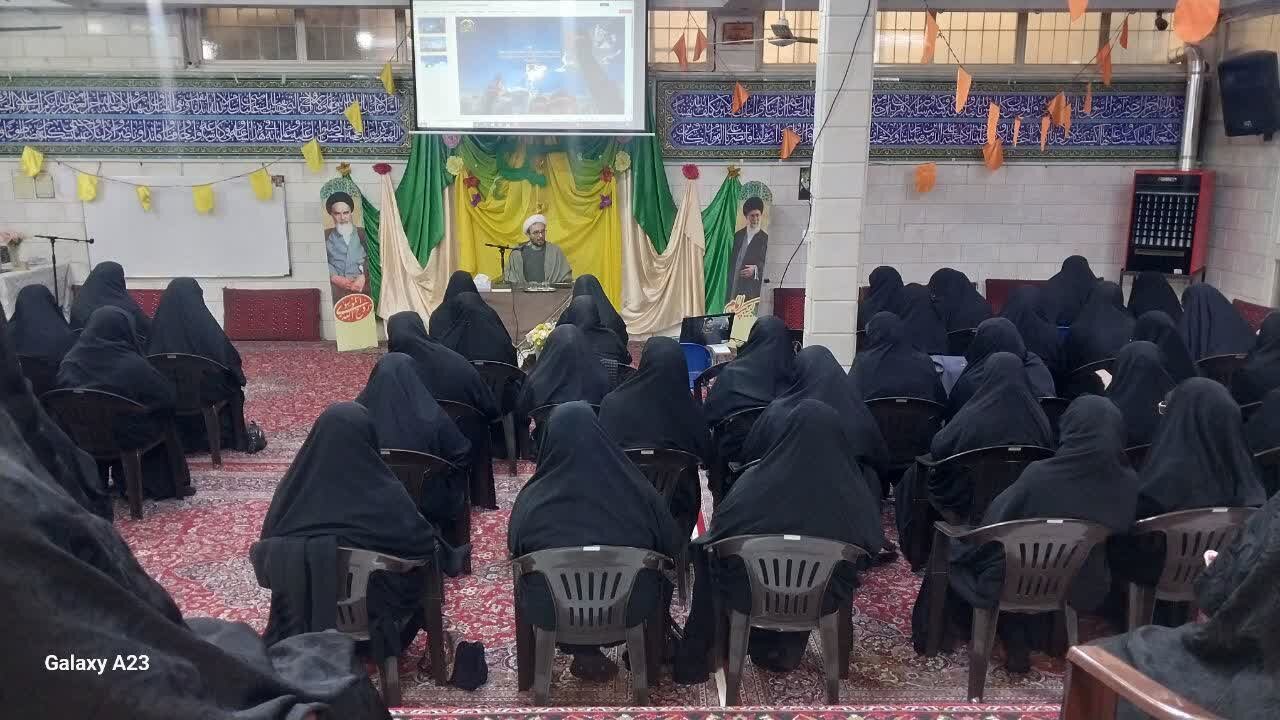 همایش پرچمداران زینبی