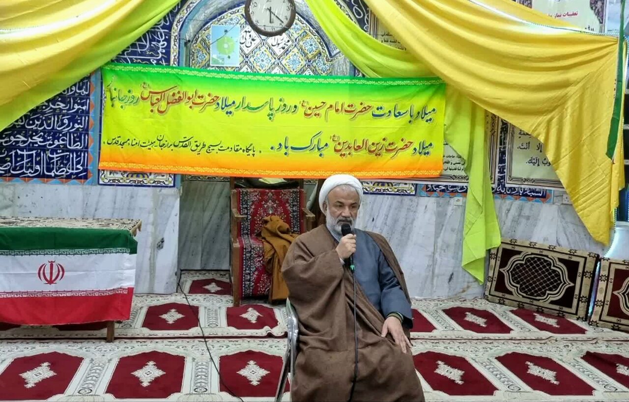 مساجد باید در خط مقدم مقابله با جنگ نرم باشند