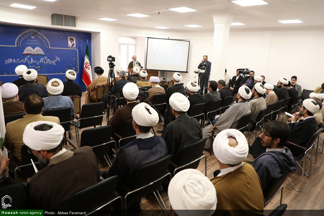 ولایت فقیه به عنوان برترین نظریه حکمرانی در جهان قابل عرضه است / رشد ۵۶۰ درصدی ارسال آثار به همایش کتاب سال حکومت اسلامی