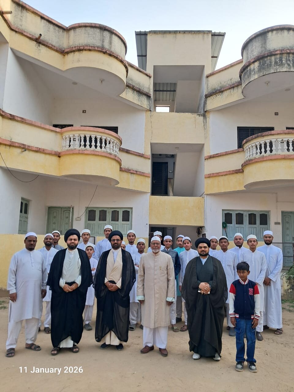 طلبہ میں بین المذاہب تحقیقی و تقابلی مطالعے کا ذوق و شوق ضروری: مولانا ابن حسن املوی