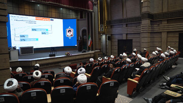 تصاویر/ دوره آموزشی مبلغین اعزامی اوقاف در دهه فجر انقلاب اسلامی