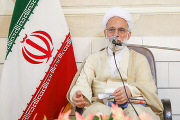 هوشیاری در برابر تهدیدات دشمنان، سرمایه اصلی کشور را حفظ می‌کند