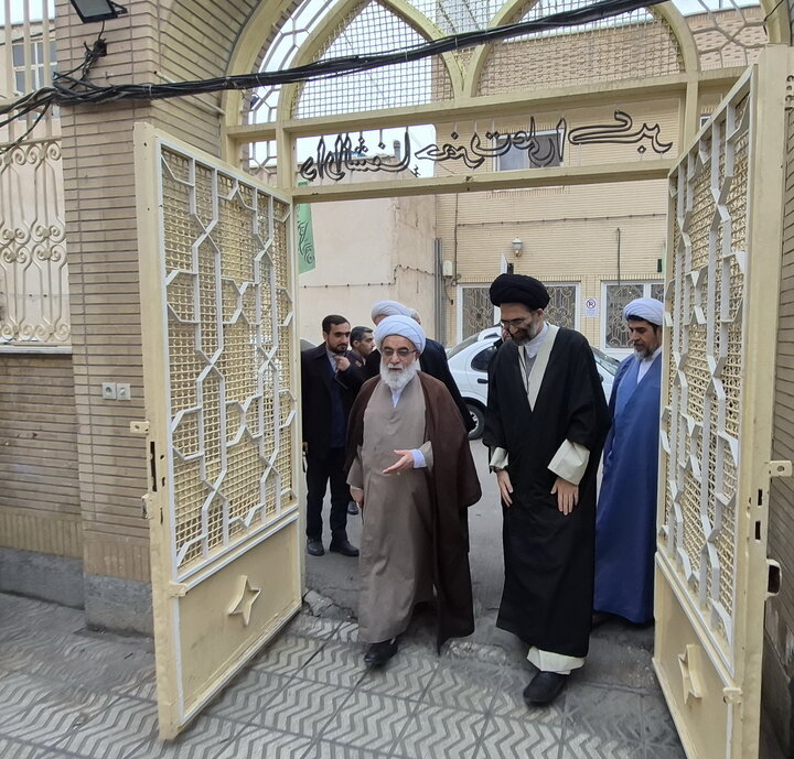 تصاویر/ دیدار آیت‌الله شب‌زنده‌دار با نماینده ولی فقیه در کاشان