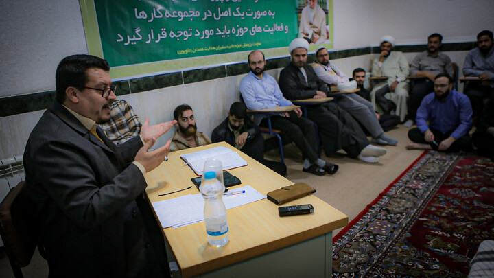 تصاویر/علمی و بصیرتی با موضوع ریشه‌شناسی حمله به اماکن دینی