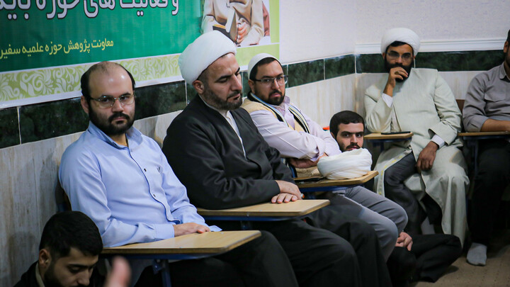 تصاویر/علمی و بصیرتی با موضوع ریشه‌شناسی حمله به اماکن دینی