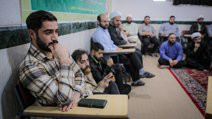 تصاویر/علمی و بصیرتی با موضوع ریشه‌شناسی حمله به اماکن دینی