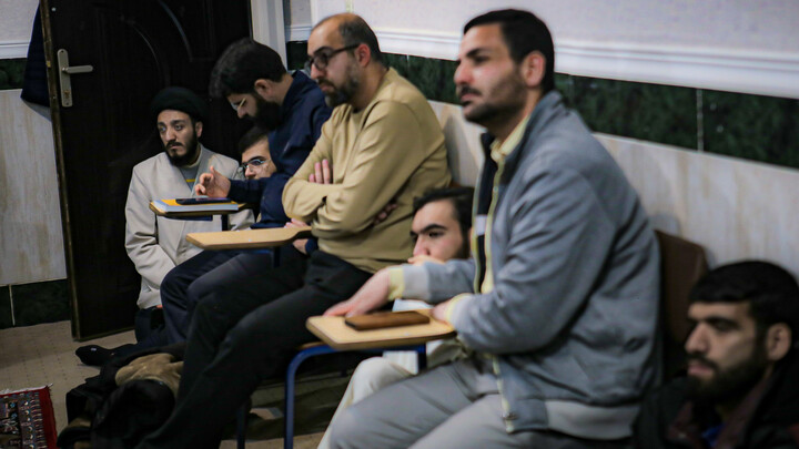 تصاویر/علمی و بصیرتی با موضوع ریشه‌شناسی حمله به اماکن دینی