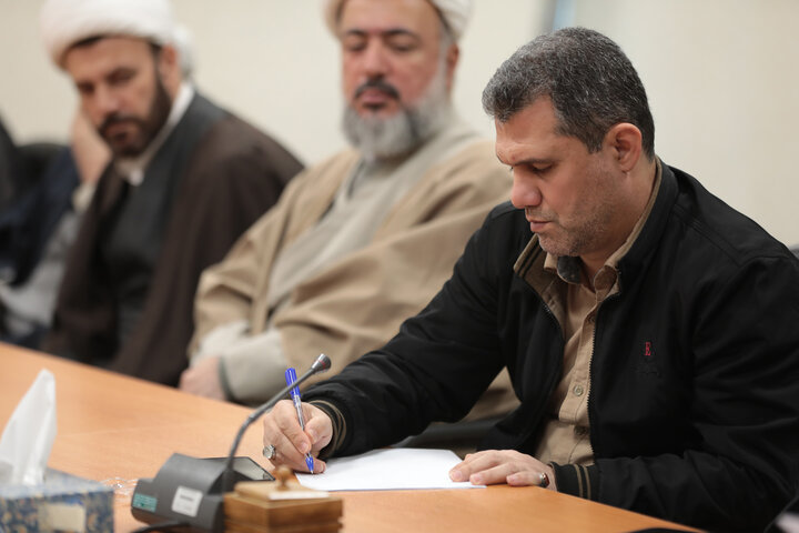 تصاویر/ جلسه توجیهی مدیران امامزادگان قم به مناسبت دهه فجر، نیمه شعبان و ماه رمضان