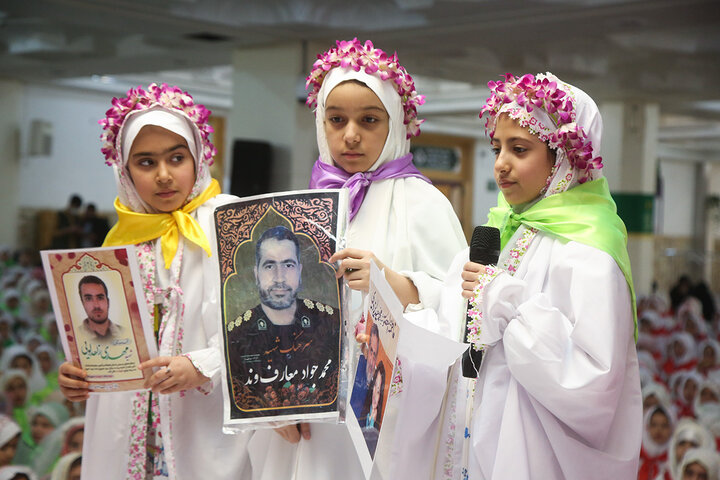 برپایی جشن تکلیف ۲ هزار دختر ۹ ساله در حرم کریمه اهل بیت(س)