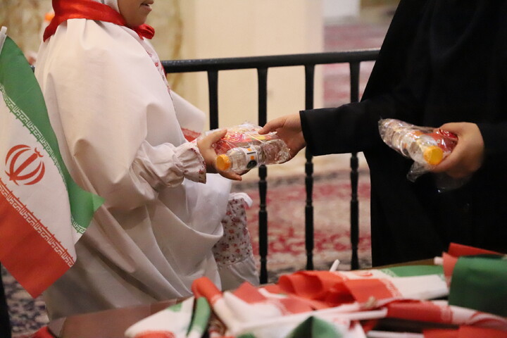 جشنِ شده ام نُه ساله