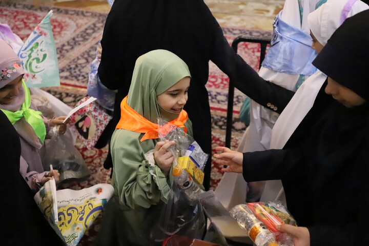 جشنِ شده ام نُه ساله