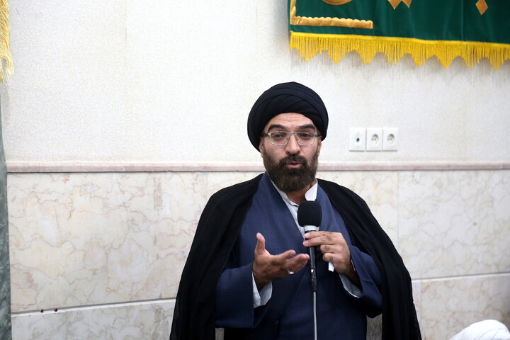 جلسه طلاب و فضلای استان کردستان در قم