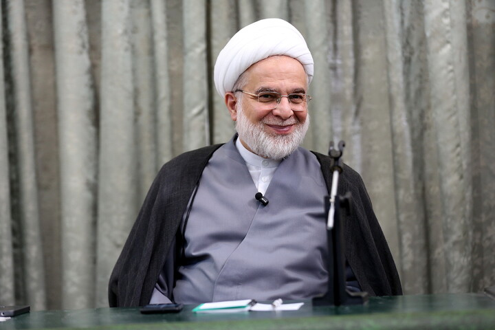 جلسه طلاب و فضلای استان کردستان در قم