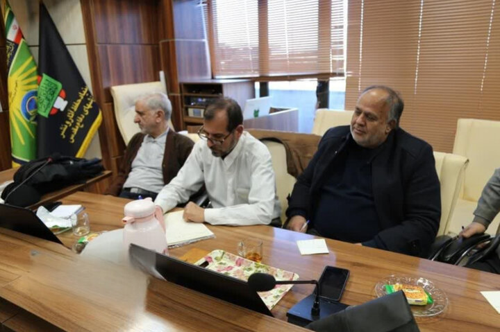 تصاویر/تبیین و بازخوانی حماسه‌های دوران دفاع مقدس برای نسل جوان در اراک