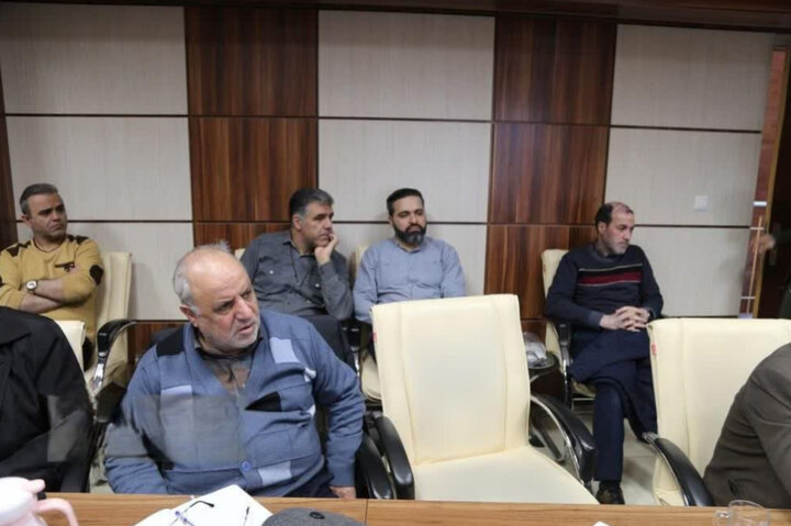 تصاویر/تبیین و بازخوانی حماسه‌های دوران دفاع مقدس برای نسل جوان در اراک