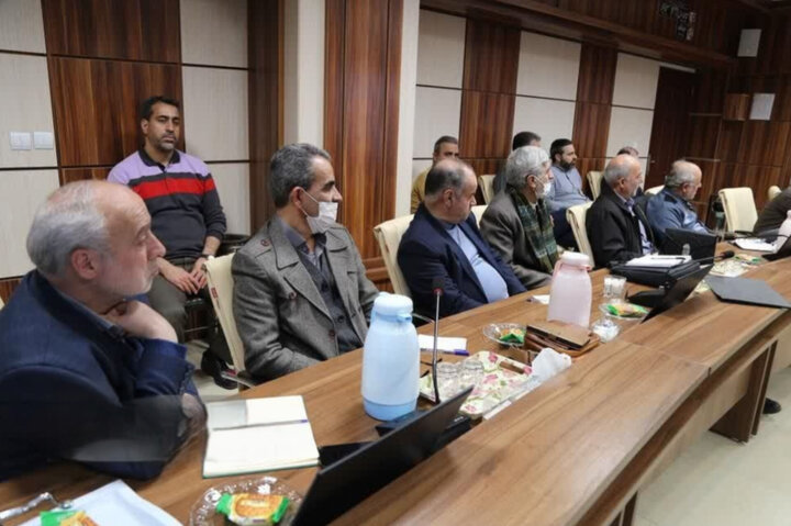 تصاویر/تبیین و بازخوانی حماسه‌های دوران دفاع مقدس برای نسل جوان در اراک