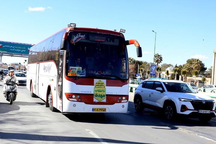تصاویر / حرکت کاروان عظیم «منتظران ظهور» به جمکران