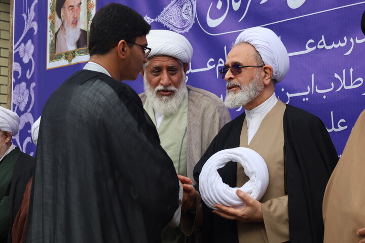 تصاویر/ همایش طلاب و روحانیون استان در شهرستان میناب