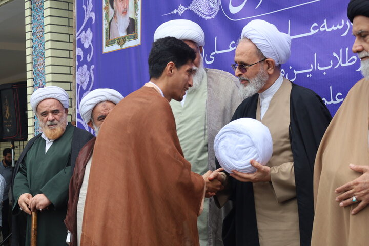 تصاویر/ همایش طلاب و روحانیون استان در شهرستان میناب