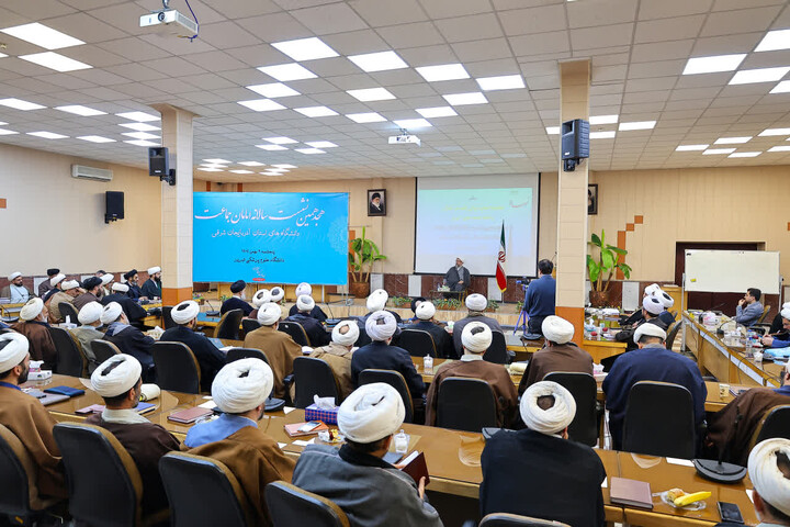 تصاویر |  هجدهمین نشست سالانه امامان جماعت دانشگاه های استان آذربایجان شرقی