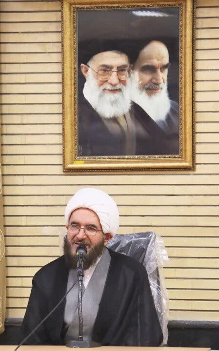 تصاویر/دیدار رئیس شورای سیاست‌گذاری ائمه جمعه کشور، با خانواده‌های ائمه جمعه استان ایلام