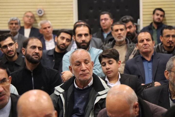 تصاویر/دیدار رئیس شورای سیاست‌گذاری ائمه جمعه کشور با فعالان جبهه انقلاب فرهنگی ایلام