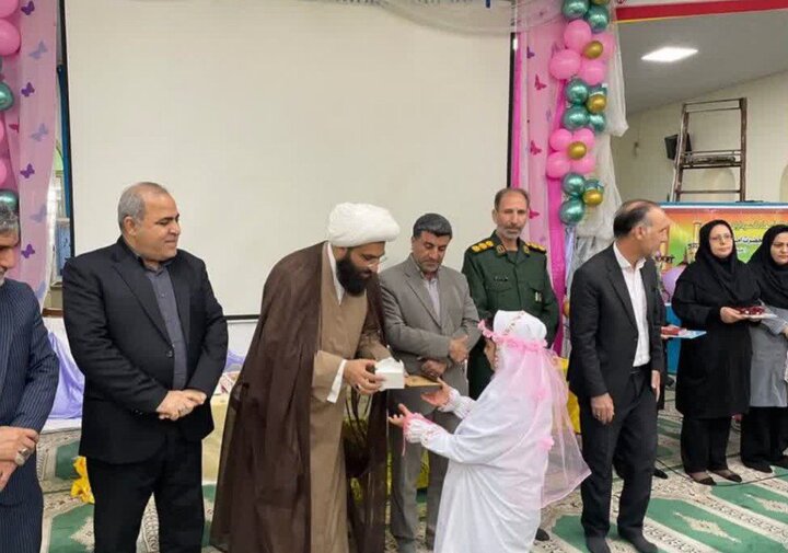 تصاویر/جشن تکلیف دانش‌آموزان دختر در شهرستان دهلران