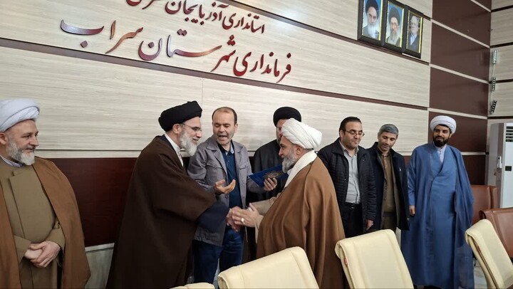 تصاویر/  تودیع و معارفه رئیس اداره تبلیغات اسلامی شهرستان سراب