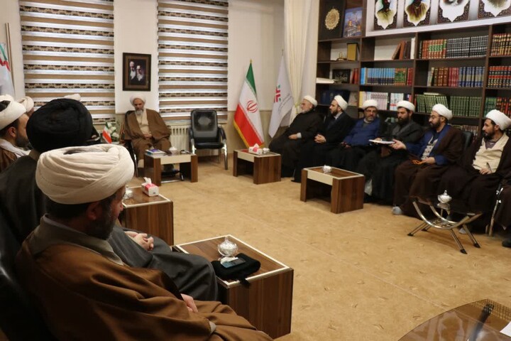 تصاویر / نشست روحانیت شهرستان جلفا