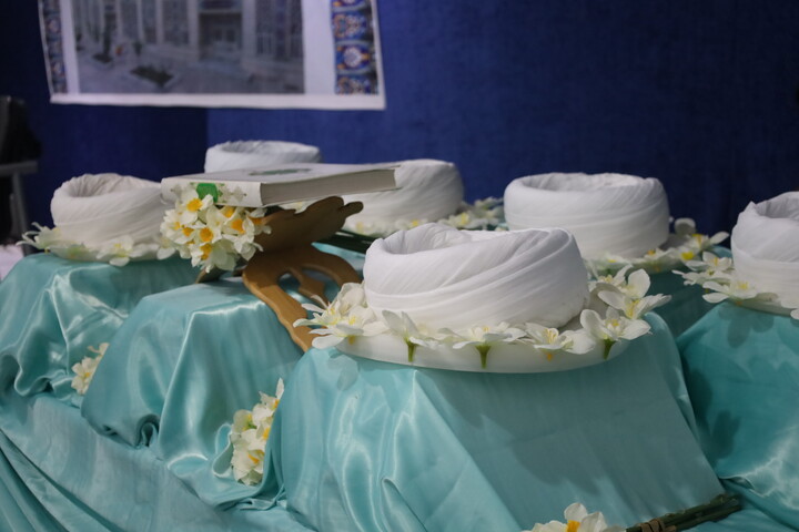 تصاویر/ همایش اساتید و کادر مدارس علمیه استان همراه با آیین تلبس طلاب مدرسه رودان