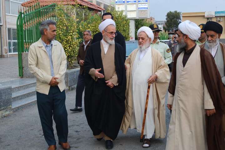 تصاویر/ همایش اساتید و کادر مدارس علمیه استان همراه با آیین تلبس طلاب مدرسه رودان