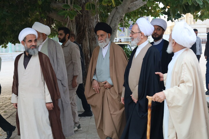 تصاویر/ همایش اساتید و کادر مدارس علمیه استان همراه با آیین تلبس طلاب مدرسه رودان