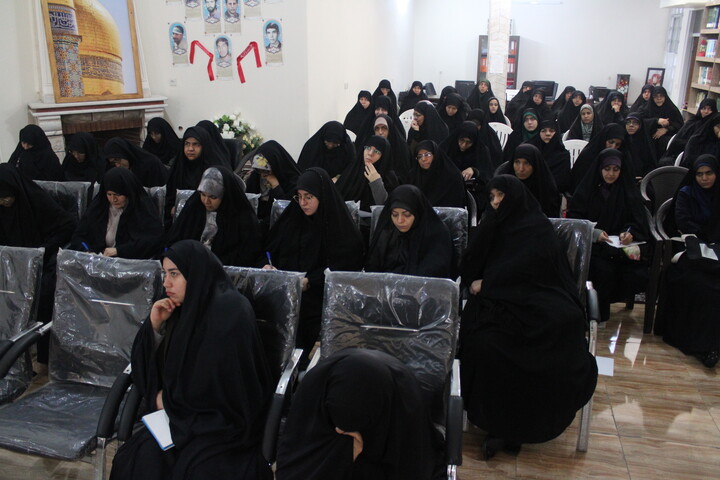 تصاویر/ جلسه تبیینی ویژه مبلغین ماه مبارک رمضان شهر کرمان